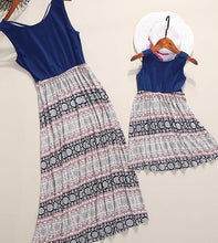 Load image into Gallery viewer, irregular mother daughter dresses v-neck floral print mommy and me clothes family matching outfits look mom mum baby girls dress