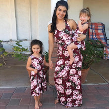 Load image into Gallery viewer, irregular mother daughter dresses v-neck floral print mommy and me clothes family matching outfits look mom mum baby girls dress