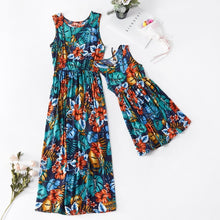 Load image into Gallery viewer, Mother daughter dresses cotton Floral Long Dress Mother and daughter clothes Mom and daughter dress Family Matching Clothes